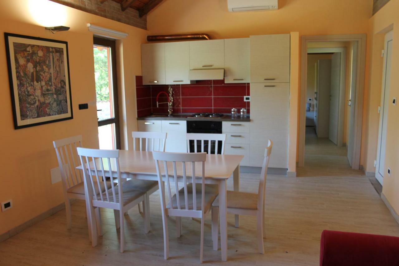 Le Murazze Holiday Houses Ponzone Eksteriør billede