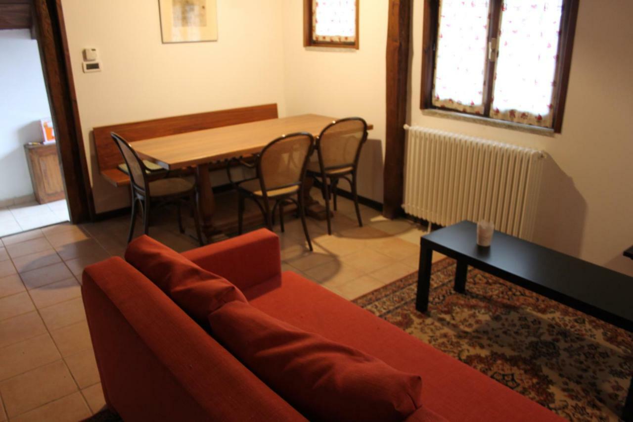 Le Murazze Holiday Houses Ponzone Eksteriør billede