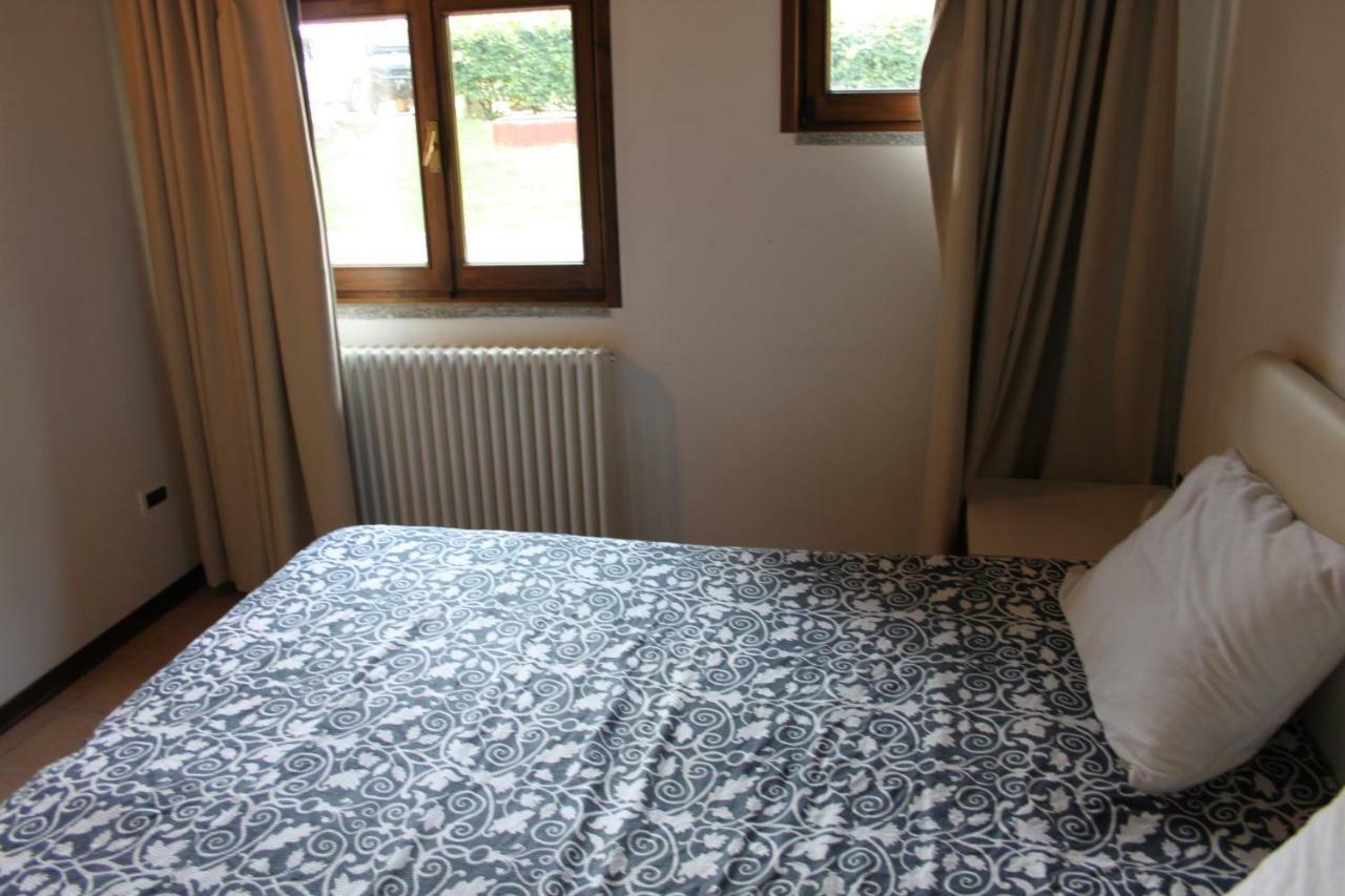 Le Murazze Holiday Houses Ponzone Eksteriør billede